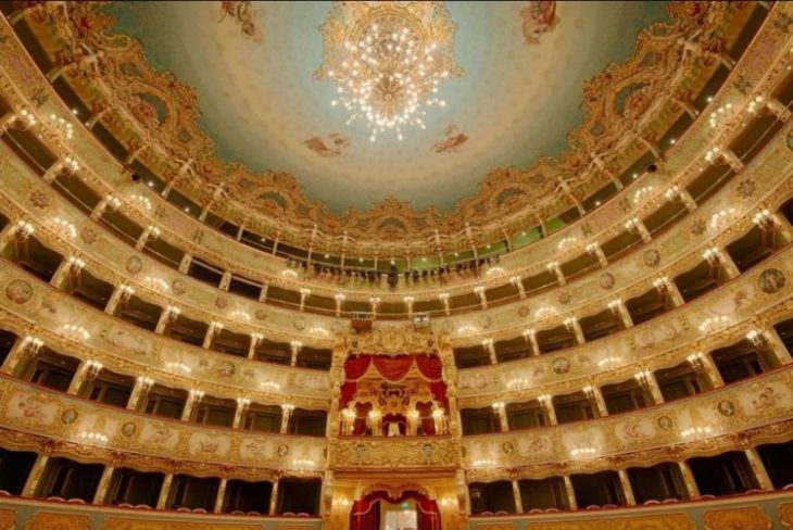 venetsiya-teatr-la-felishe